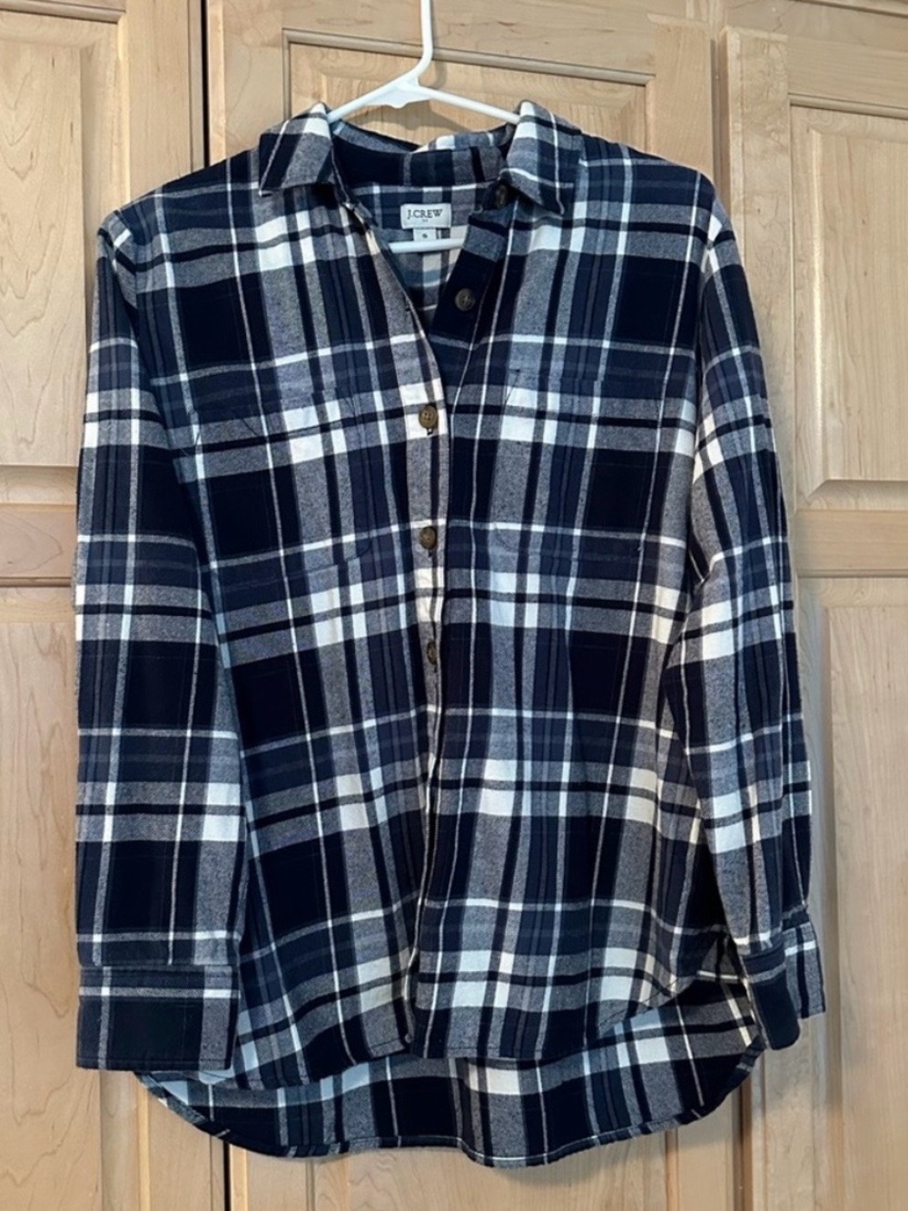 J. Crew Navy and White Plaid Flannel Button-Down With Pockets. Great for fall!🍁